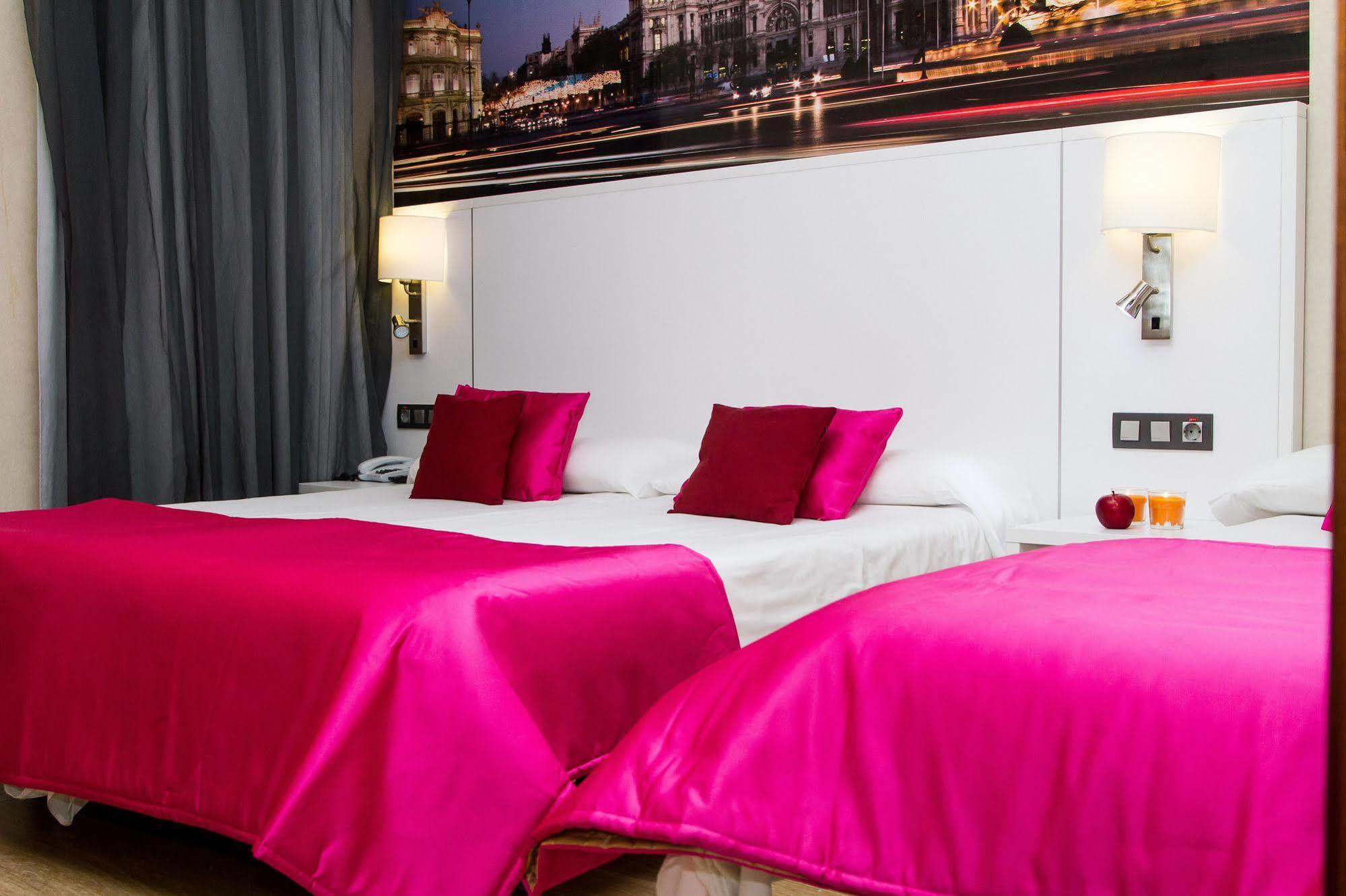 Ch Olmedo Hotel Madrid Buitenkant foto